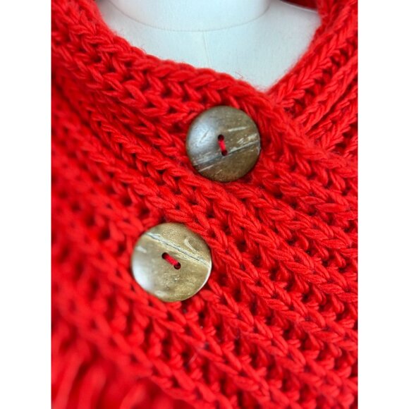 Vintage 00s Bright Red Knitted Cowl With Oversized Natural Button Detail OS - Picture 2 of 4